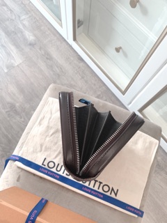 ví cluth quai xách fullbox da mềm
