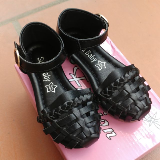 Giày rọ bé gái