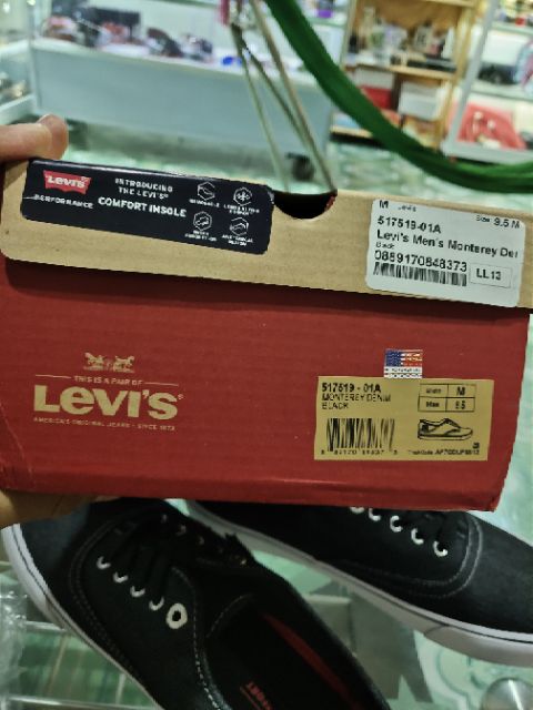 Giày nam Levi's xách tay Mỹ