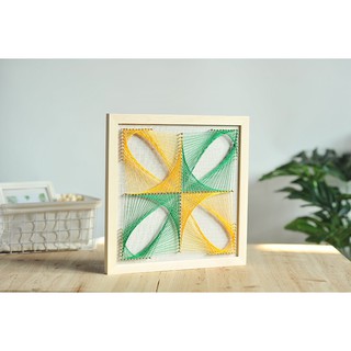 Tranh Chỉ Đinh - Tranh Dây - Vuông cách điệu hoa 4 cánh 30 x 30 cm