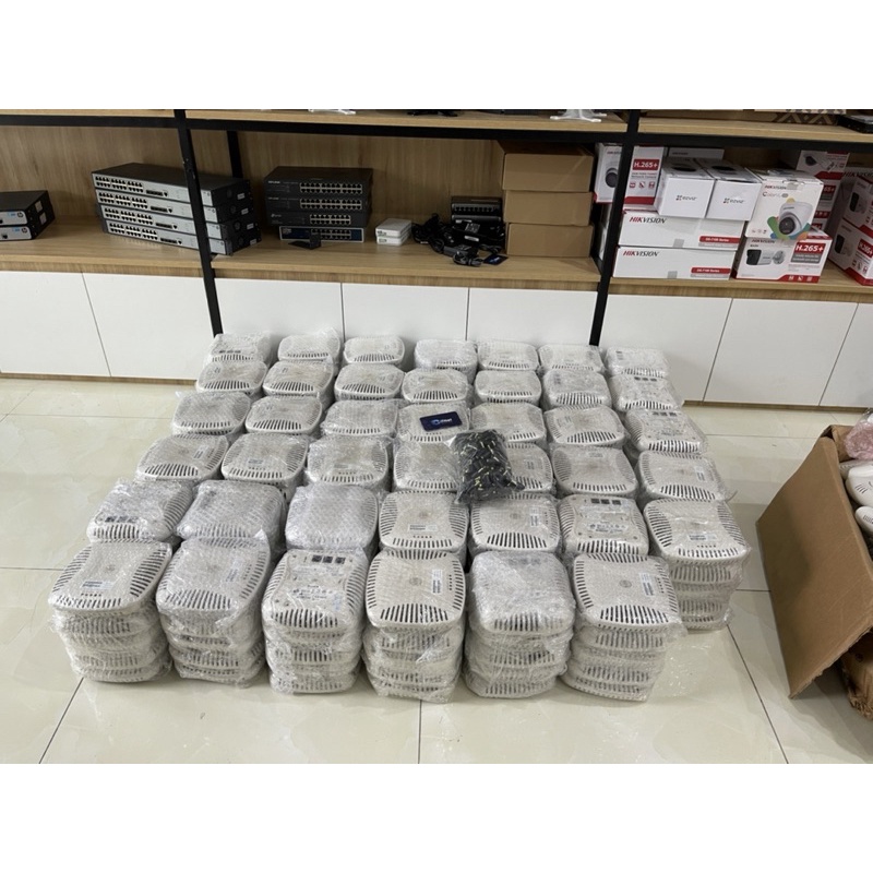 Bộ phát wifi Aruba 135  chuẩn N, hai băng tần, tính năng MESH vs ROAMING