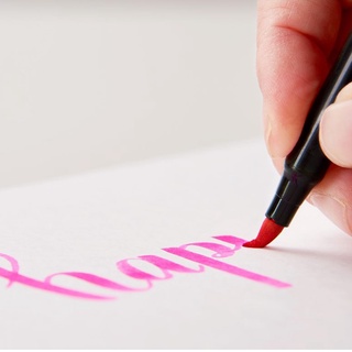 Bút Sakura Koi Coloring Brush Calligraphy (2)