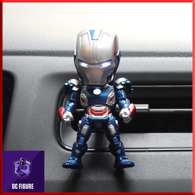 👉 Mô hình Iron man trang trí xe oto có đèn led hàng siêu chất