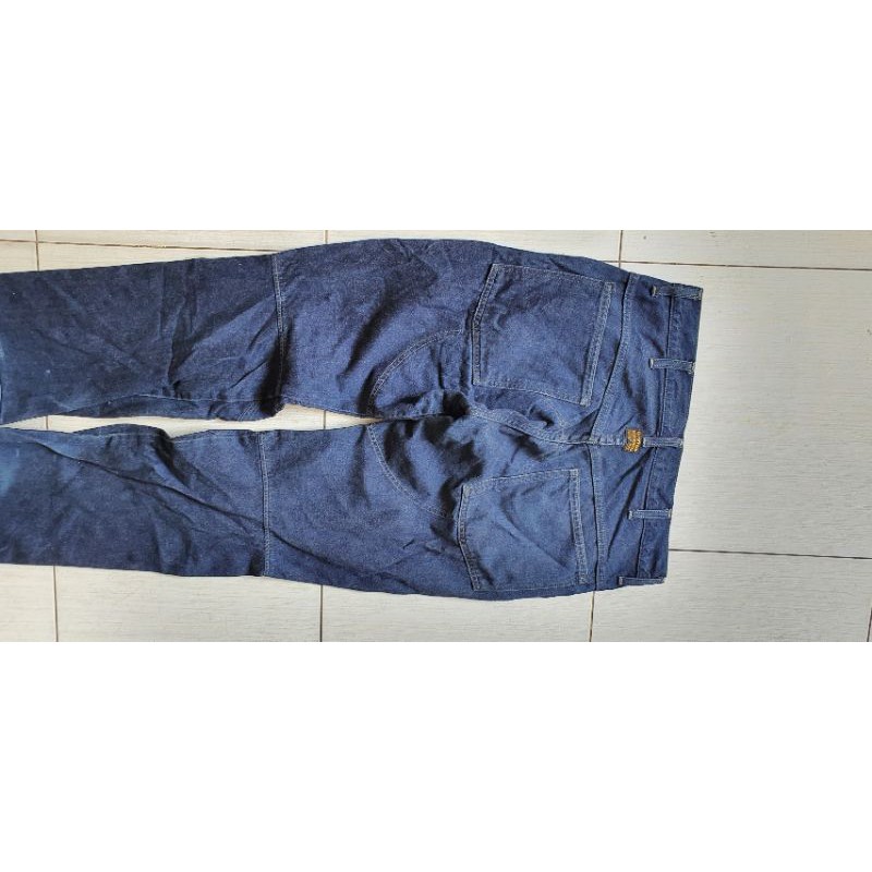 Thanh lý quần jeans đã sd size 33-34, hàng xịn giá chỉ 100k/c