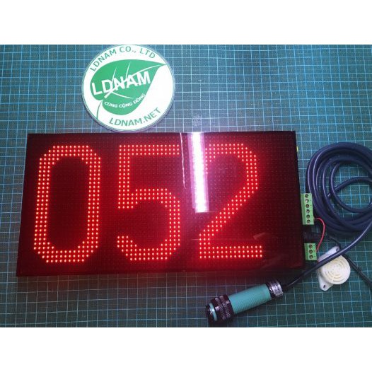 Bộ đếm sản phẩm 3 số LED ma trận P4 full màu LDNam