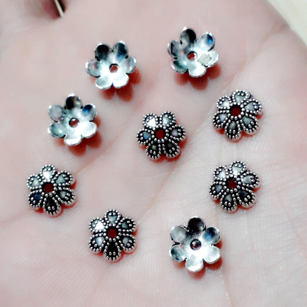 phụ kiện xỏ - lùa giá rẻ : 50 gram = 25k [ chuyên nhập sỉ charm ]