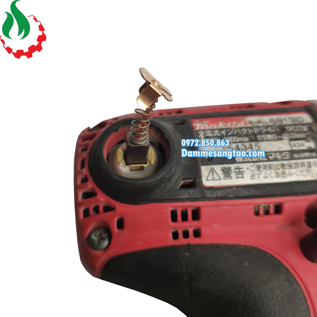 DMST Chổi than makita cb 424 434