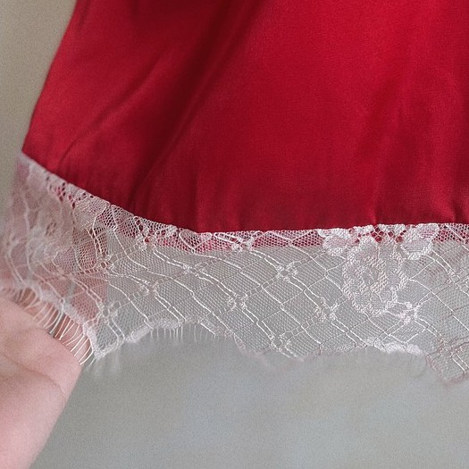 MỚI  SX077 -Váy ngủ sexy lụa satin quảng châu KELLY WANG ( 4 màu như hình)