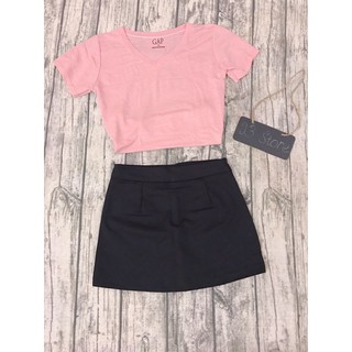 Áo thun GAP cổ tim