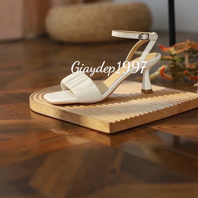 Giày cao gót nữ, sandal quai nhún 7 phân bánh bèo hottrend 2022 mã 7777