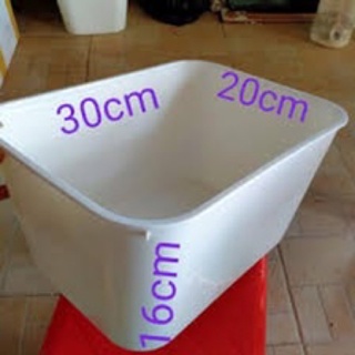 Khay nhựa 7 lít nuôi cá cảnh cá bột ép cá guppy betta