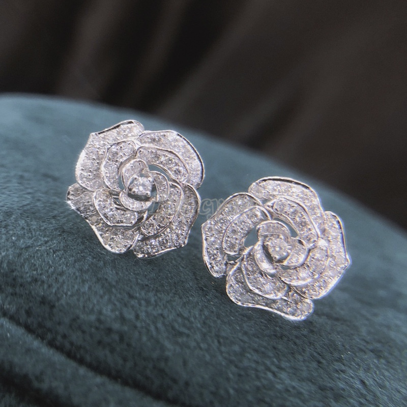 Khuyên Tai Hình Hoa Trà Rỗng Đính Đá Zircon Thời Trang Phong Cách Cổ Điển Quà Tặng Valentine