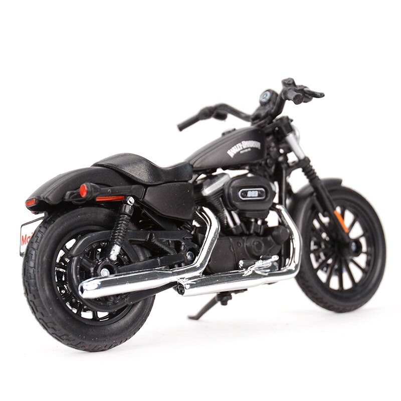 Mô Hình Xe Mô Tô Harley-Davidson 2014 Sportster Iron 883 Tỉ Lệ 1: 18