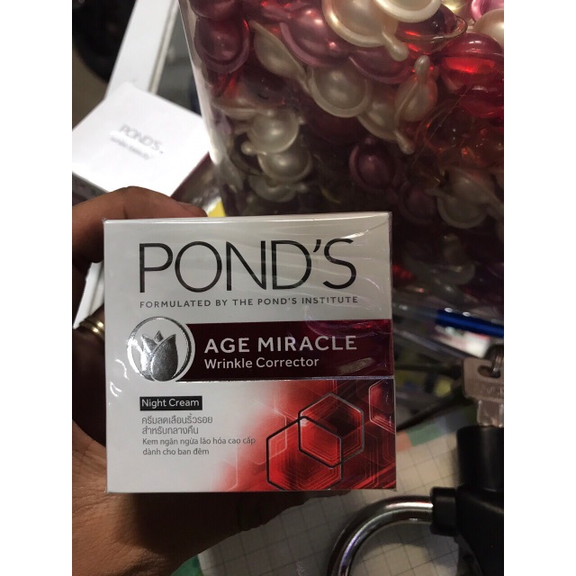 Kem Dưỡng Da Pond's Age Miracle Ngày hoặc Đêm (50g) - Chính hãng