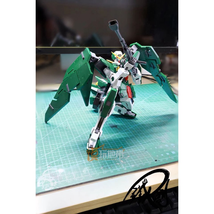Bộ Khung Xương Kim Loại MG 1/100 00 Gundam Exia/ Dynames/ Kyrios/ Virtue/ XN 00 Raiser/ Qant Full Saber/ Seven Sword