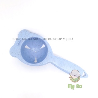 TÁCH LÒNG TRẮNG TRỨNG CHO BÉ ĂN DẶM HOẶC LÀM BÁNH