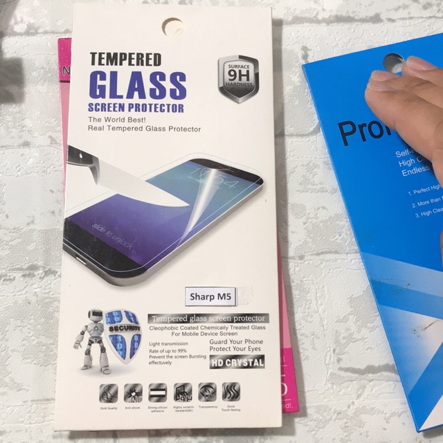 Dán cường lực Sharp M5