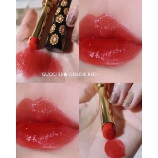 Son Gucci Rouge De Beauté Brillant nhiều dưỡng mềm môi lên màu siêu đẹp