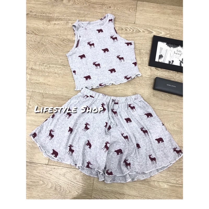 Set bộ ngủ Áo 2 dây + quần short thun hoạ tiết