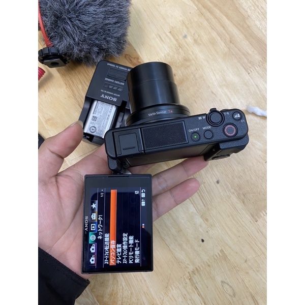 Máy ảnh sony ZV1 hàng QTế Và Nội Địa hàng đẹp like new