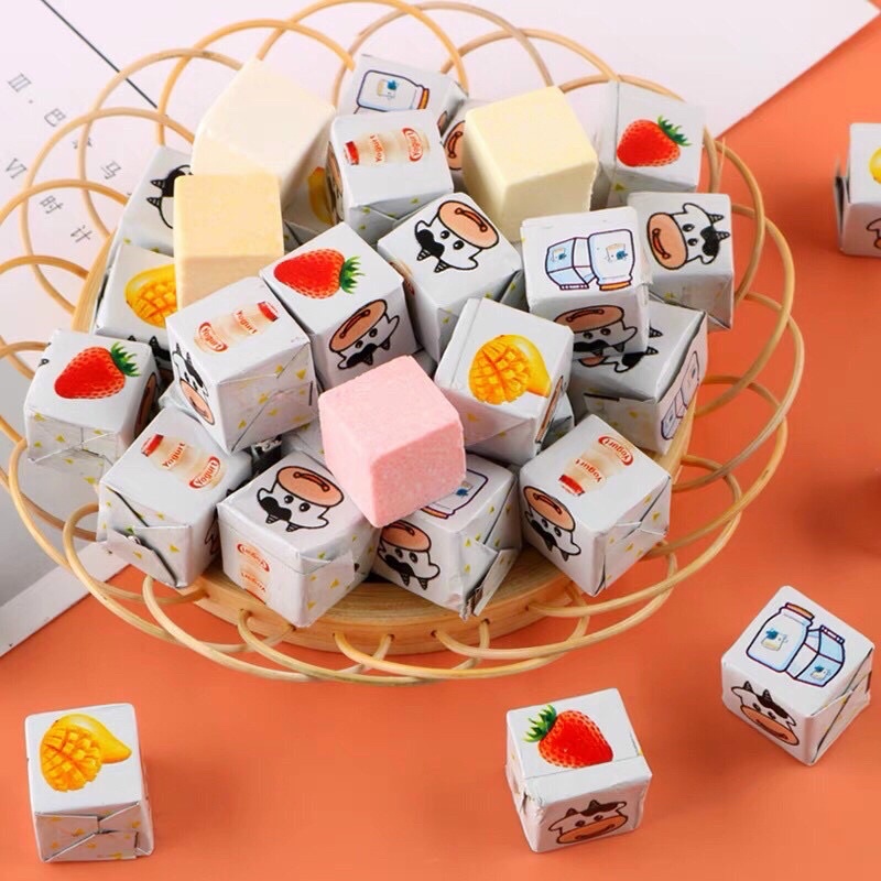 Kẹo Sữa Chua Khô CuBe HongKong