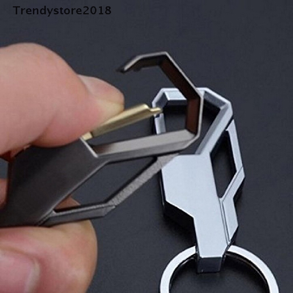 Móc khóa kim loại thời trang 2018 cho nam