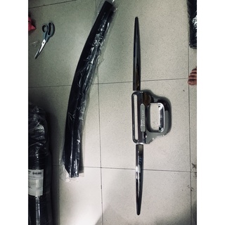 Bộ ốp hõm cốp mạ crom xe triton đời 2016 đến 2018.