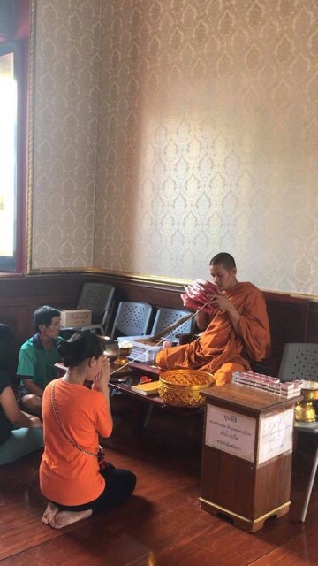 Vòng đỏ may mắn thái lan | BigBuy360 - bigbuy360.vn