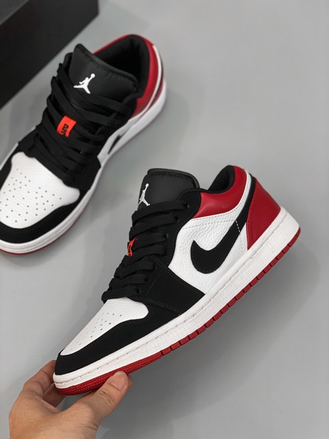 Giày Air Jordan 1 low BlackToe -