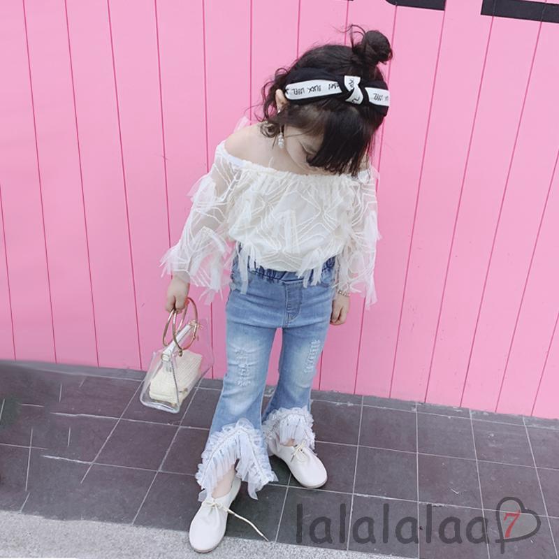 Set áo trễ vai + Quần jeans phối ren