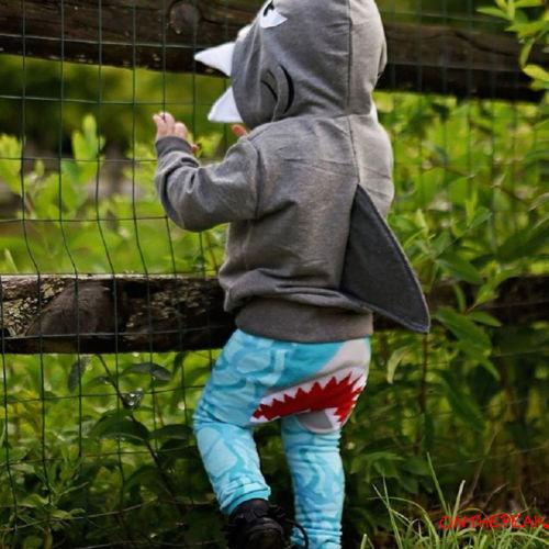 Áo hoodies có nón dài tay in hình cá mập dễ thương cho bé