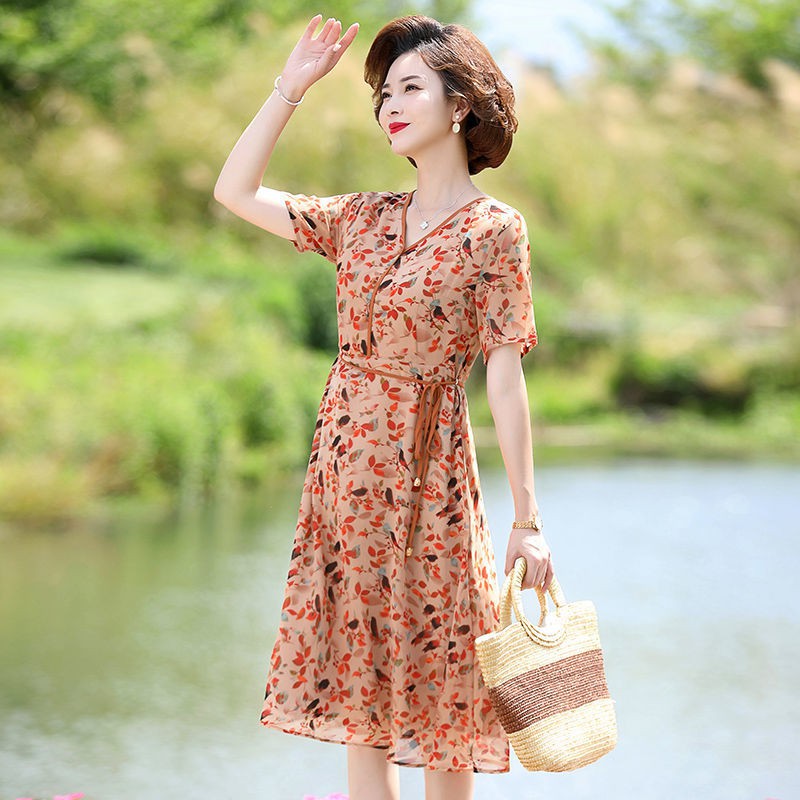 Váy mùa hè cho bà mẹ mới, kiểu tây, quần áo quý phái của phụ nữ trung niên, khí chất niên và cao tuổi, voan c