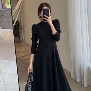 Váy thiết kế đen maxi kiểu chữ A tay phồng