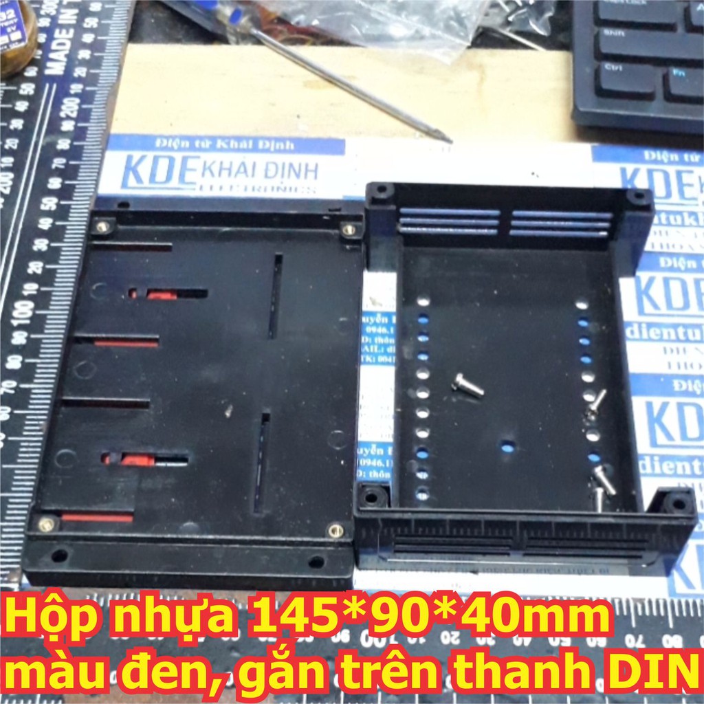 Hộp nhựa mach điện PLC 145*90*40mm màu đen, gắn trên thanh DIN kde3203