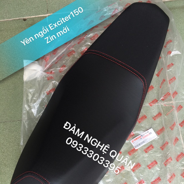 Yên ngồi Exciter150 màu đen chỉ đỏ zin hãng mới 100% 💰 590,000 VND / 1 cái