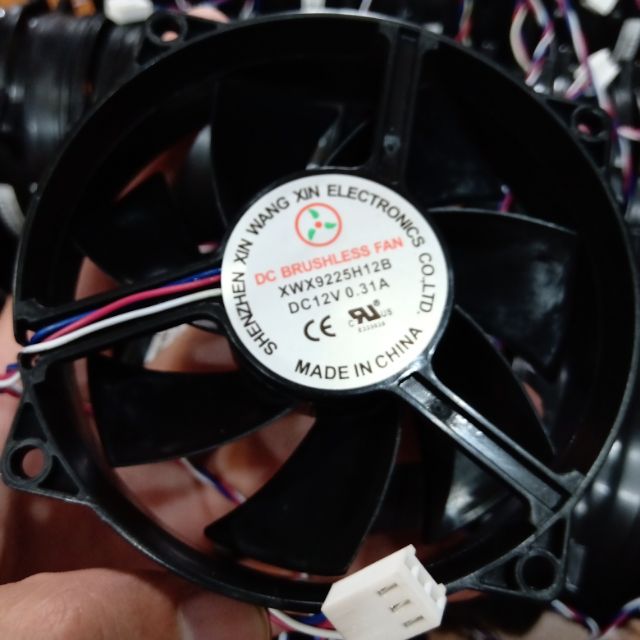 Quạt 9CM Không Chổi Than 12V Máy Tính Server