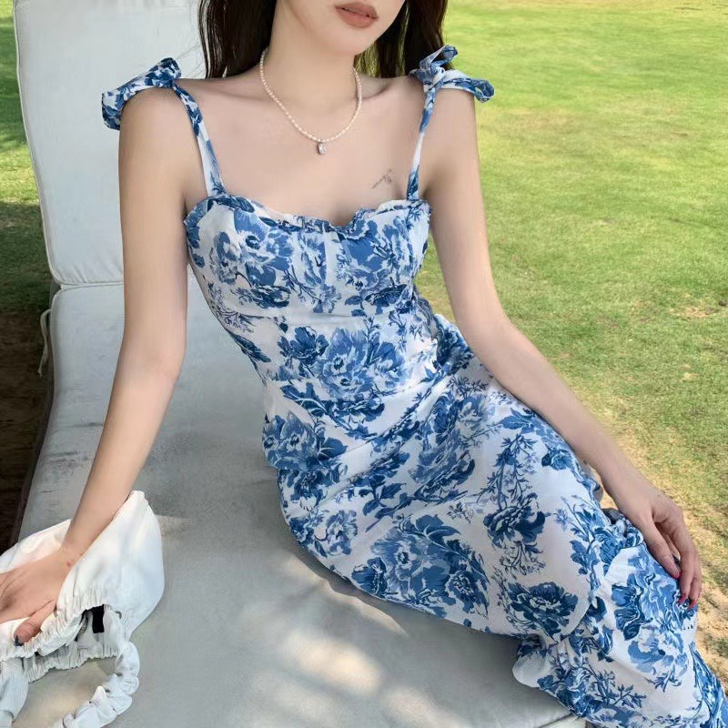Đầm Hai Dây Dáng Dài Màu Đỏ Phong Cách Hepburn Cao Cấp Kiểu Pháp Thời Trang Mùa Hè Hàng Mới Dành Cho Bạn Nữ đầm nữ hoài thương