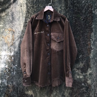 Áo “tvd logo velvet shirt”