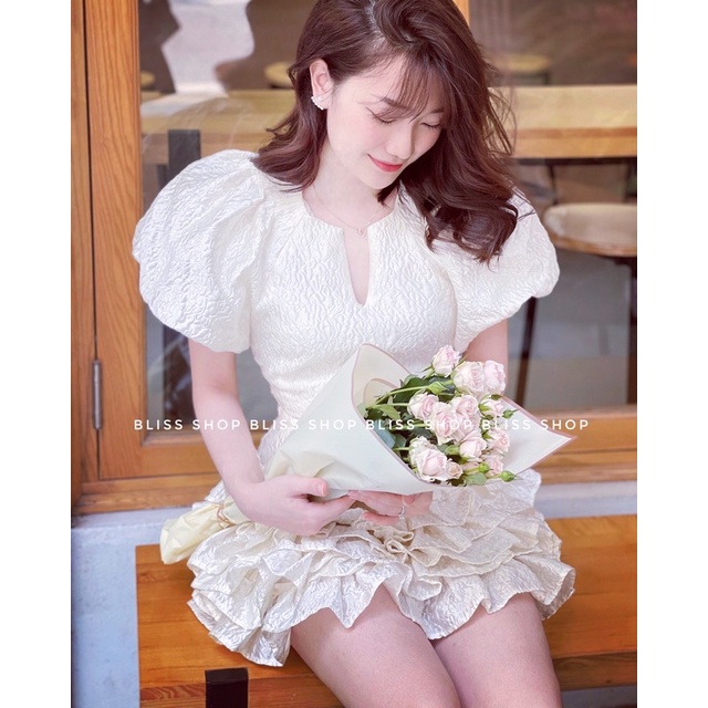 Váy gấm bèo xoè tay bồng tiểu thư ♥️