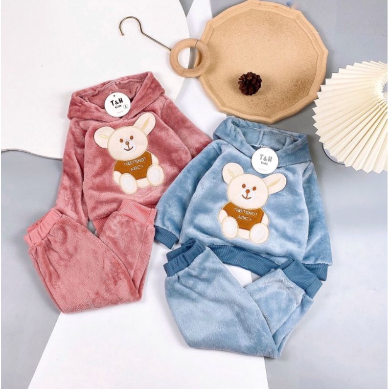 Bộ lông gấu siêu nhẹ cho bé