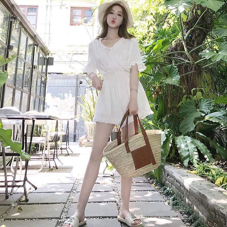 SET JUMSUIT ĐŨI TRẮNG DÚM EO HOT