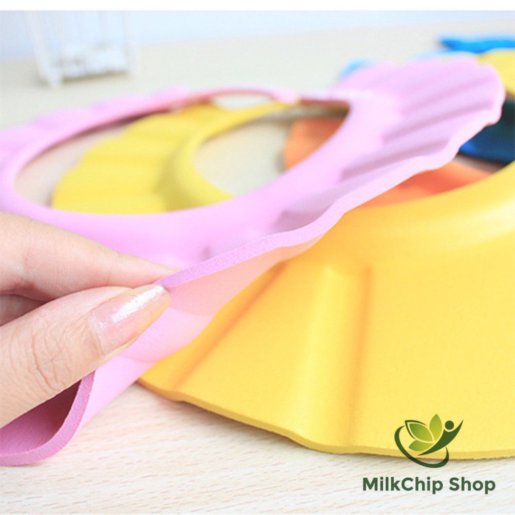 Mũ gội đầu cho bé, mũ tắm chắn nước che tai bằng xốp an toàn cho bé yêu AT012