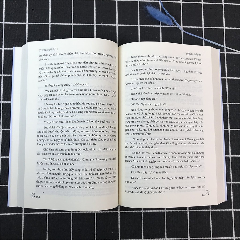 Sách - Anh Ấy Là Của Tôi (Kèm Bookmark)