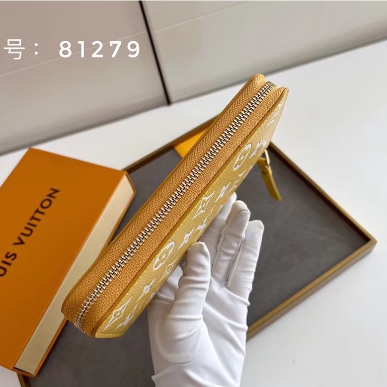 Sẵn sàng giao hàng Ví nữ có dây kéo mới của Louis Vuitton LV có hộp M81279