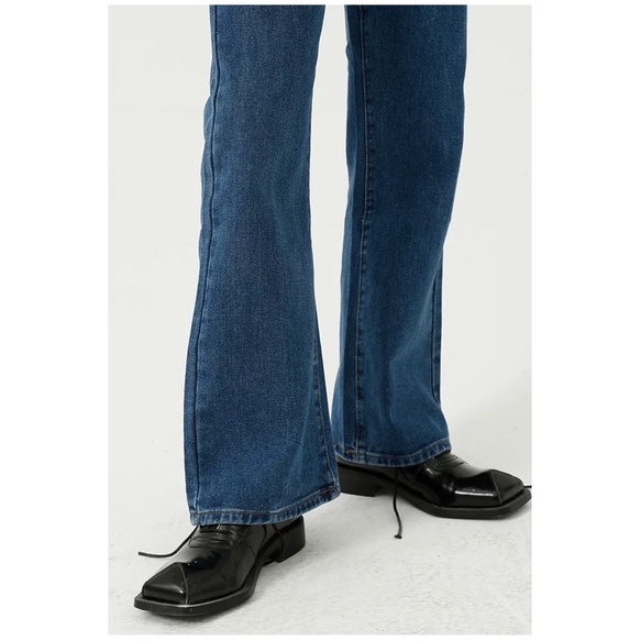 Quần jeans nam ống loe basic