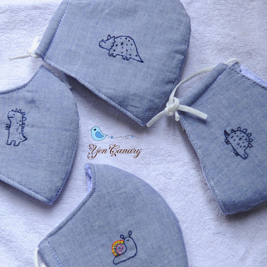Khẩu trang thêu tay handmade, nhận thêu theo yêu cầu: thêu họa tiết, thêu tên,... | BigBuy360 - bigbuy360.vn