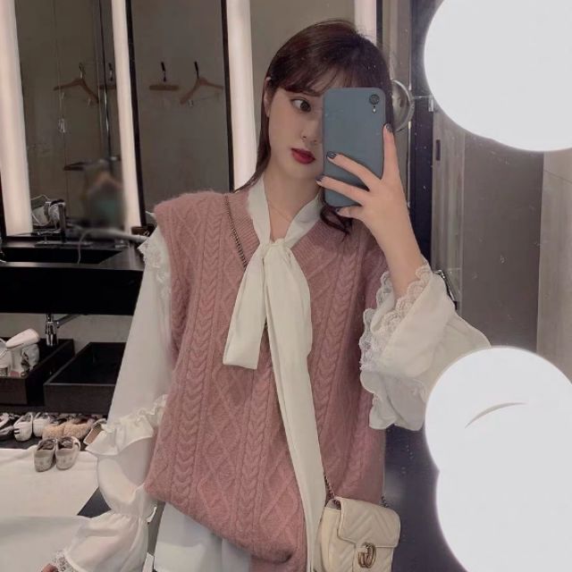 Set áo sơ mi mix áo gile len cổ V ulzzang tiểu thư 2019