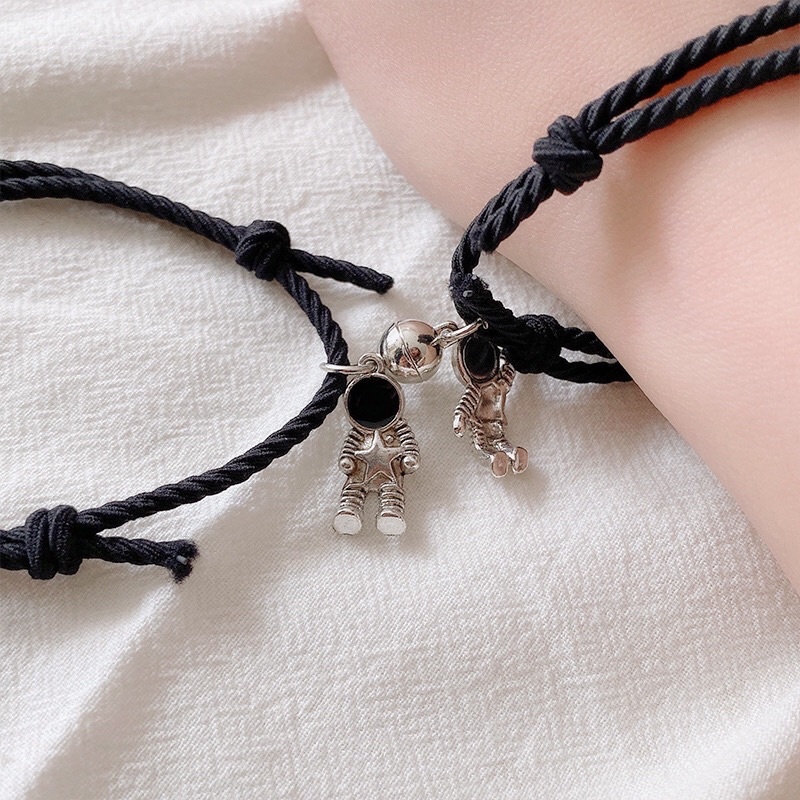 HOT TREND Vòng tay nam châm phi hành gia/ cầu vồng cho cặp đôi Tatitava