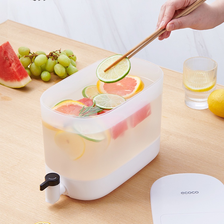 Bình Nước Ecoco Dung Tích Lớn Chịu Nhiệt Cao Có Vòi Rót Tiện Dụng