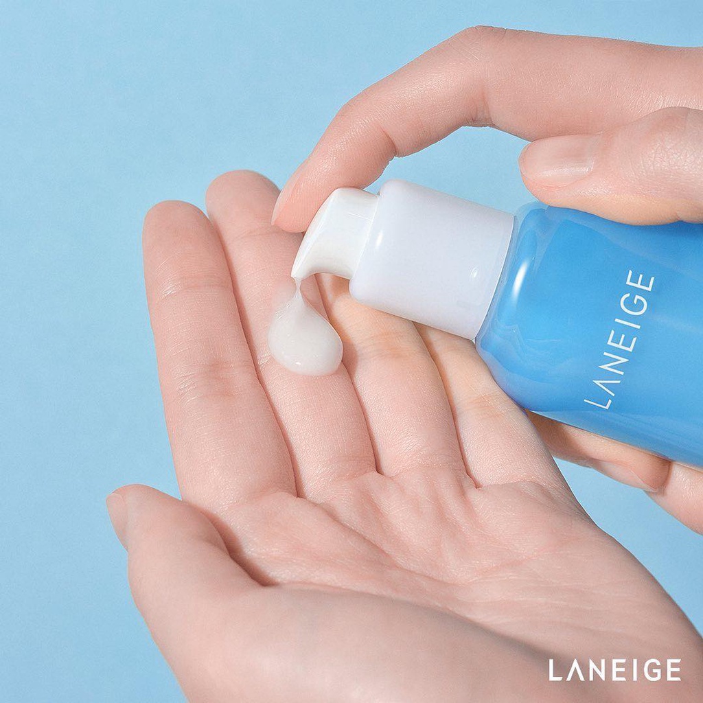 Tinh Chất Dưỡng Da Laneige Water Bank Hydro Essence